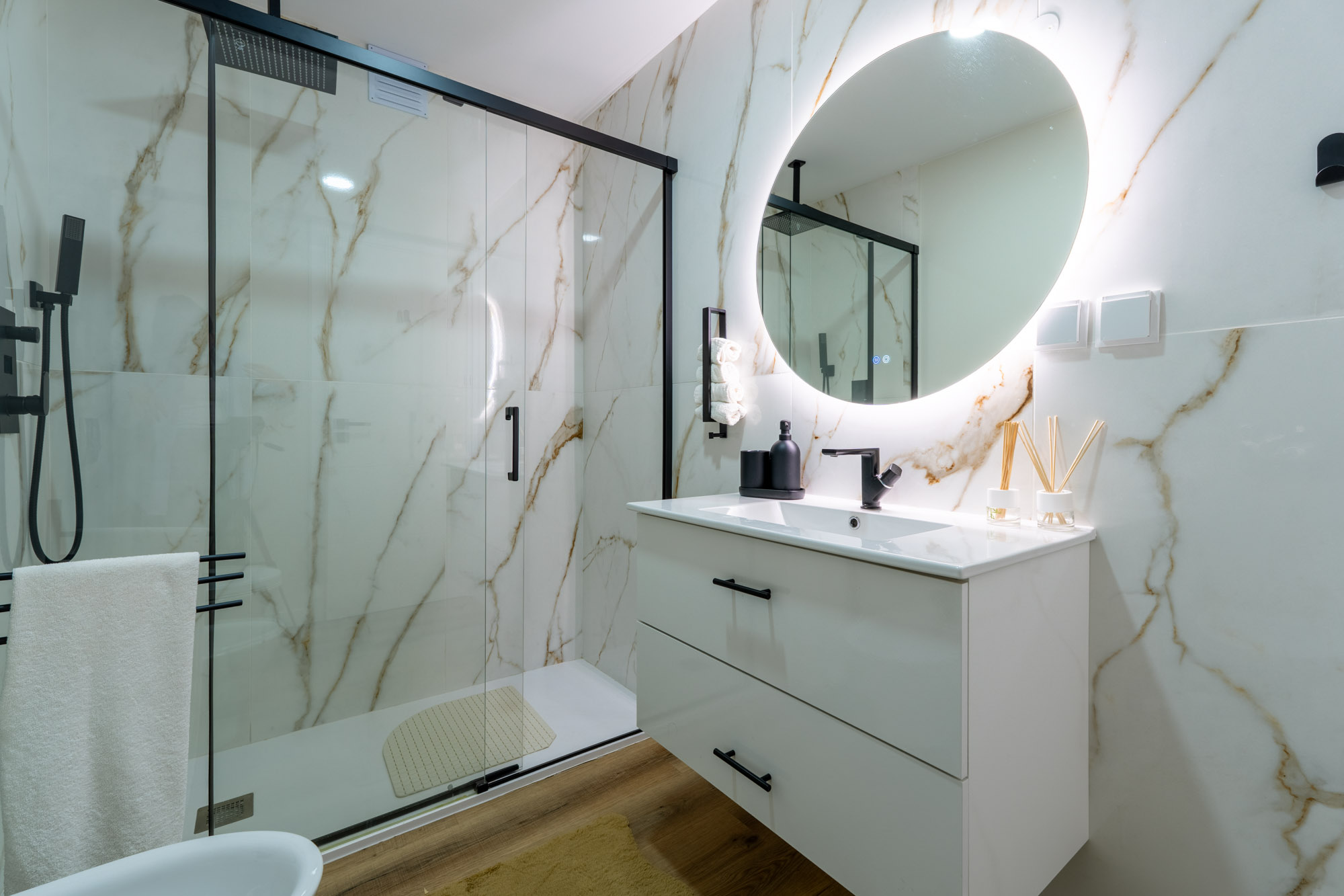 Villa Bathroom